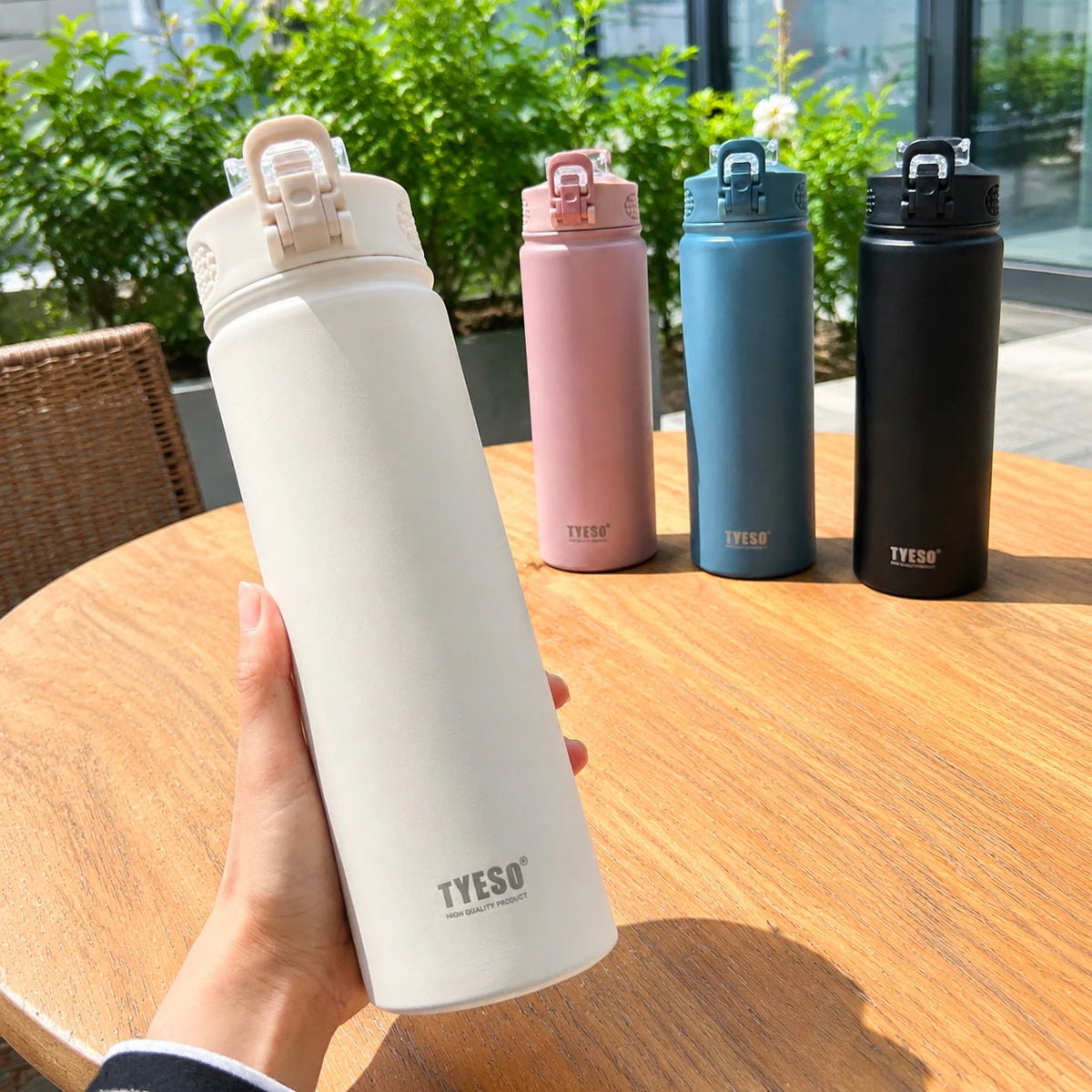 TYESO 600/750ML Thermos Bottle With Straw Stainless Steel Car Thermal Cup Sports Water Bottles Keeps Cold and Heat Thermal Mug