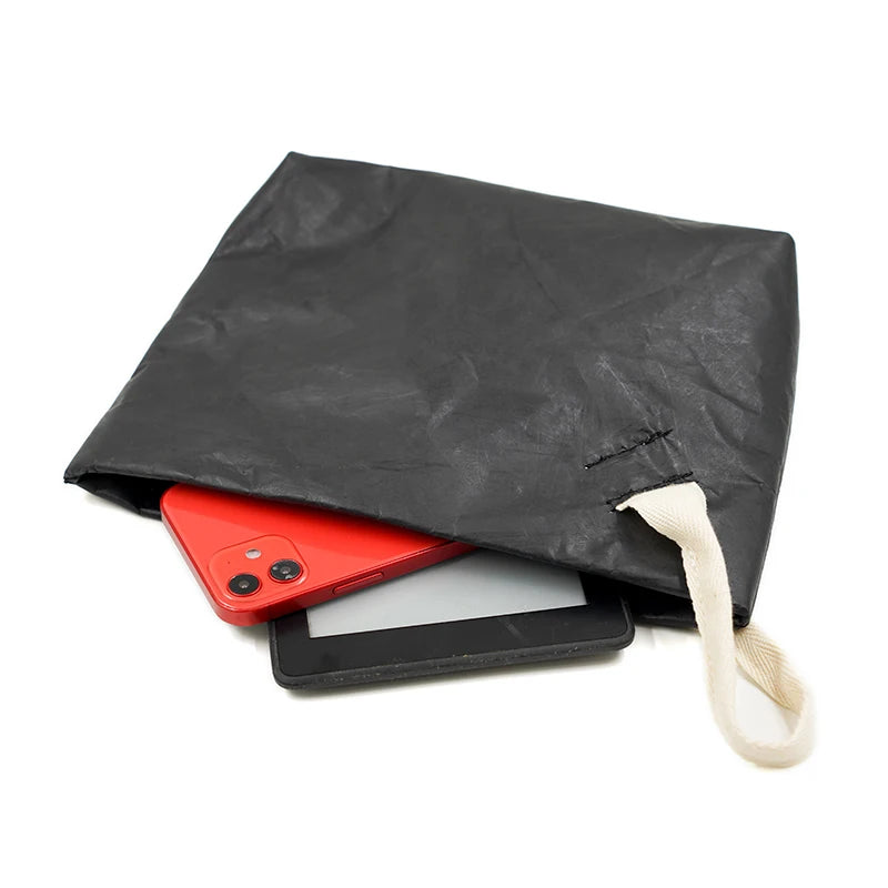 Eco-Conscious & Fashion Cosmetic Bag Lightweight Durable Retro Paper Makeup Bag A Good Travel Companion